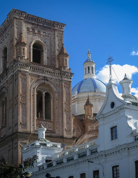 4 cuenca ecuador church
