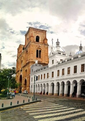 Calderon Park, Cuenca, Ecuador